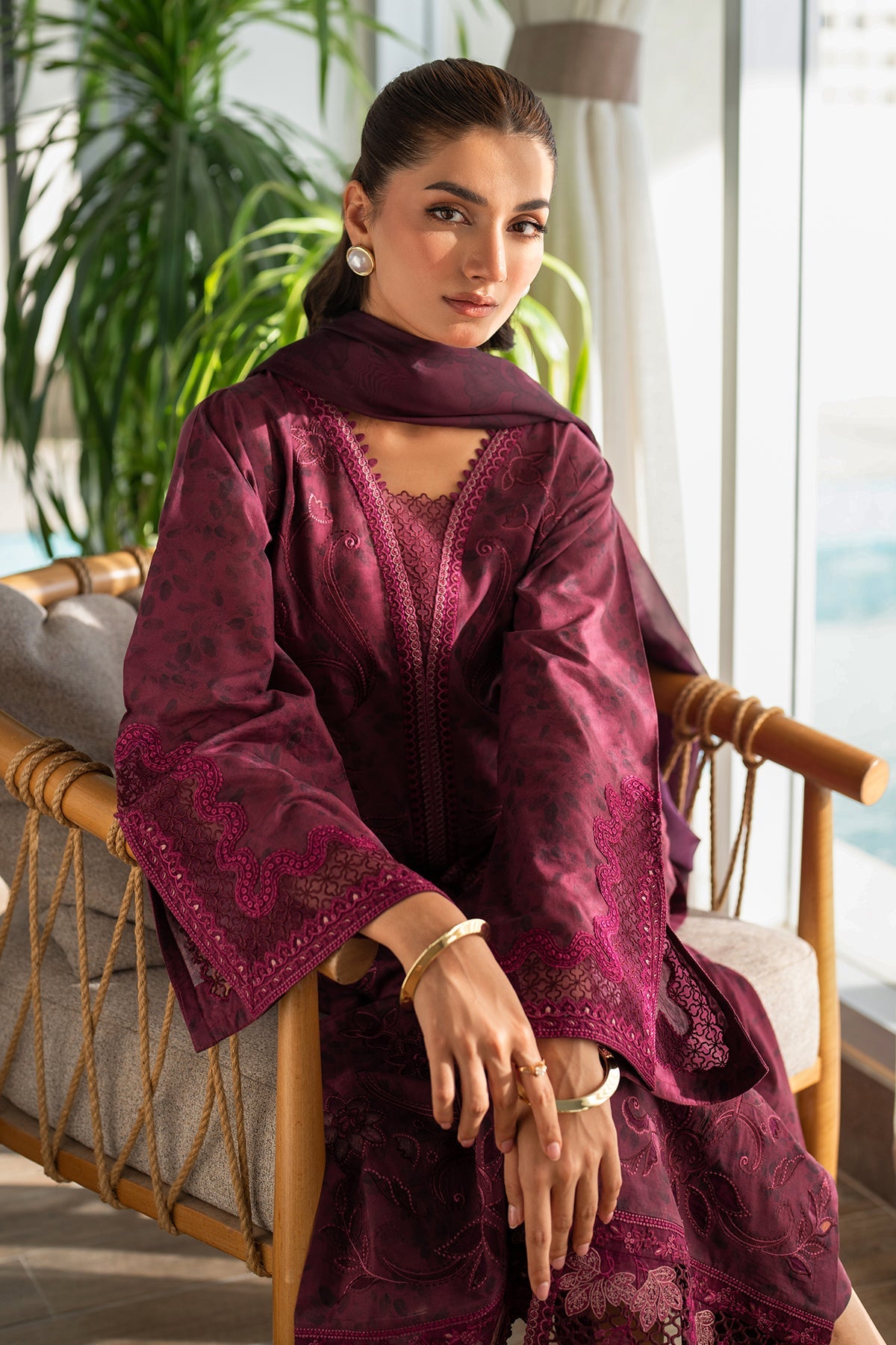 EMBROIDERED PRINTED LAWN SF-4098