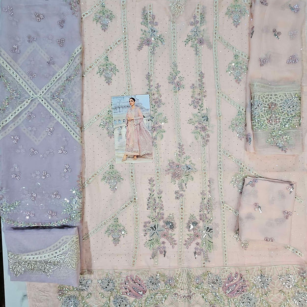 Emaan Adeel – MPC-24-106 Style