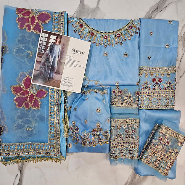 Emaan Adeel – Esra Style