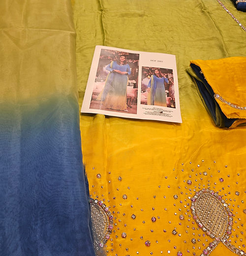 Farida Hasan – Neon Ombre Style