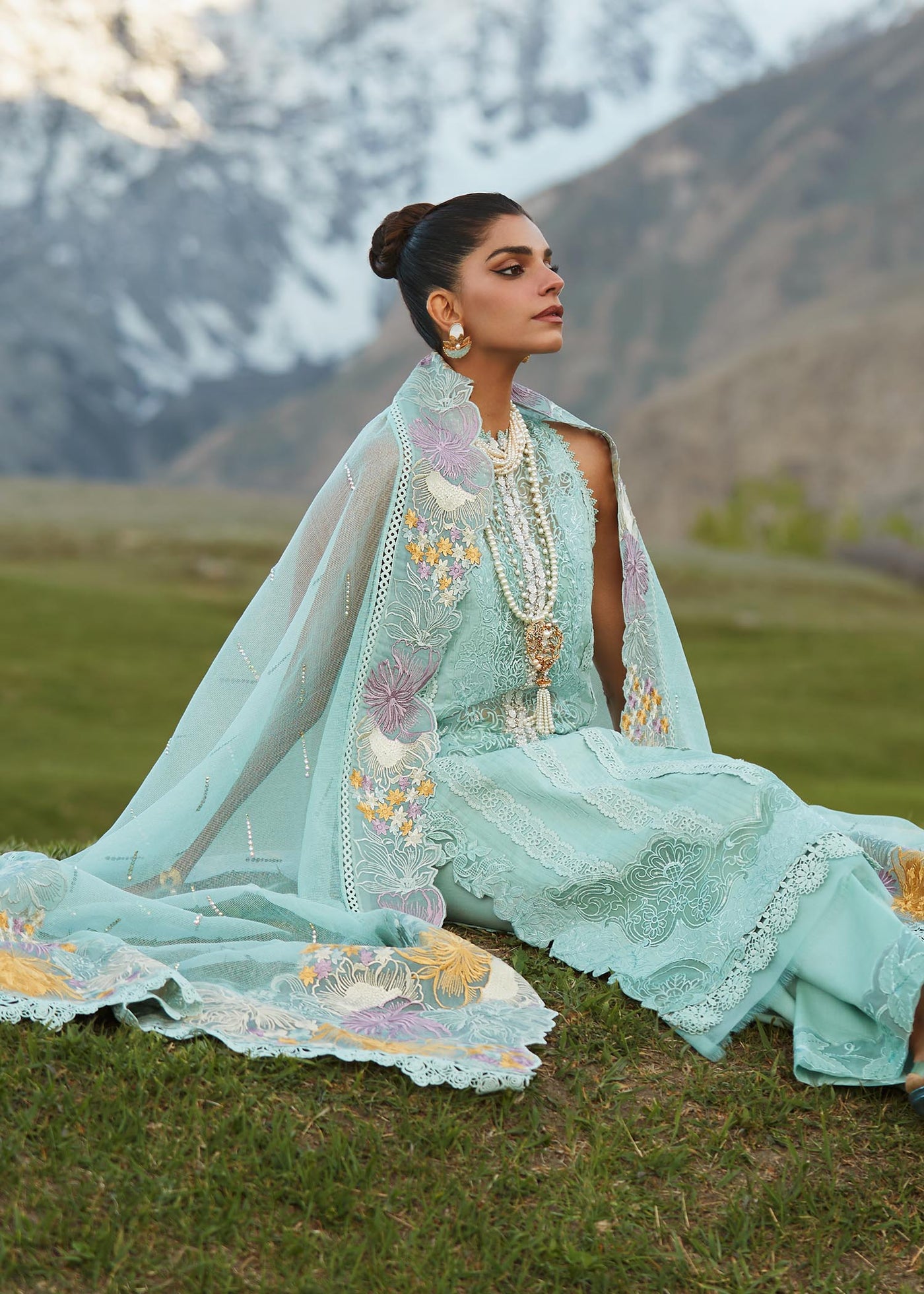 3 Piece Embroidered Lawn Suit