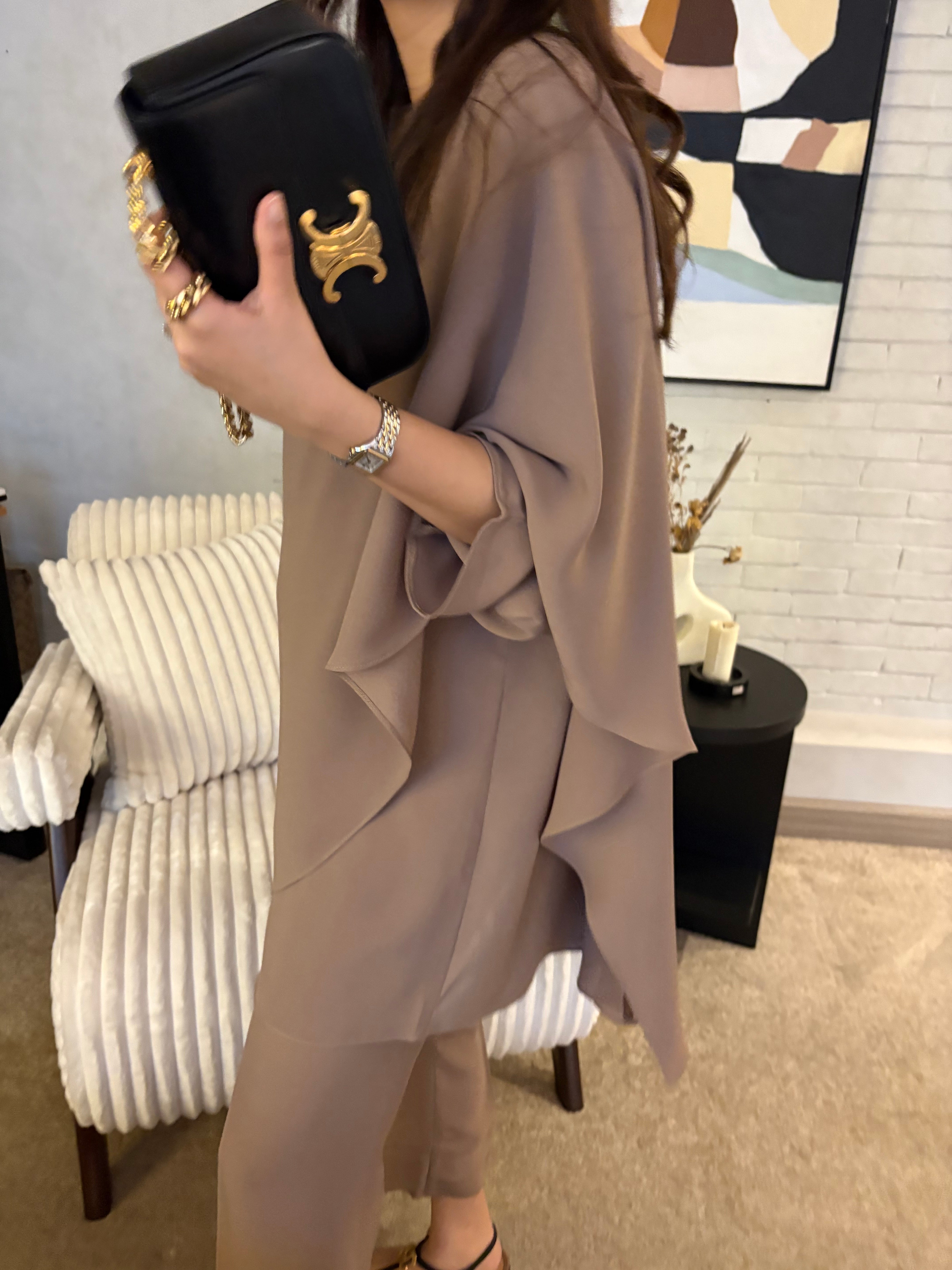 https://cdn.shopify.com/s/files/1/0584/7207/1332/files/9A66F3D0-C2A9-4DDE-BED9-E77FEA50CB62.jpg?v=1752617474
