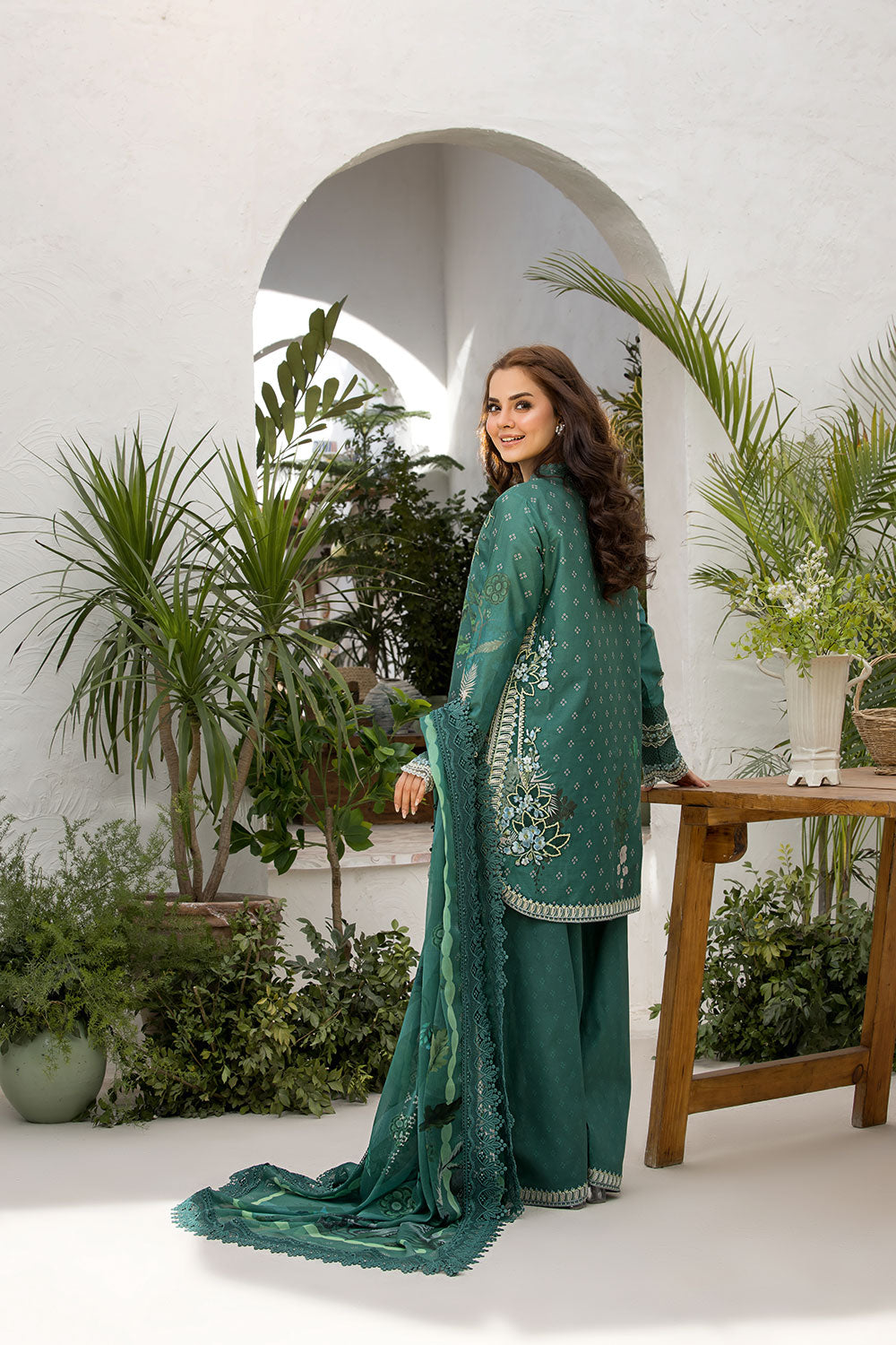 Design 9B Vital 2025 Unstitched