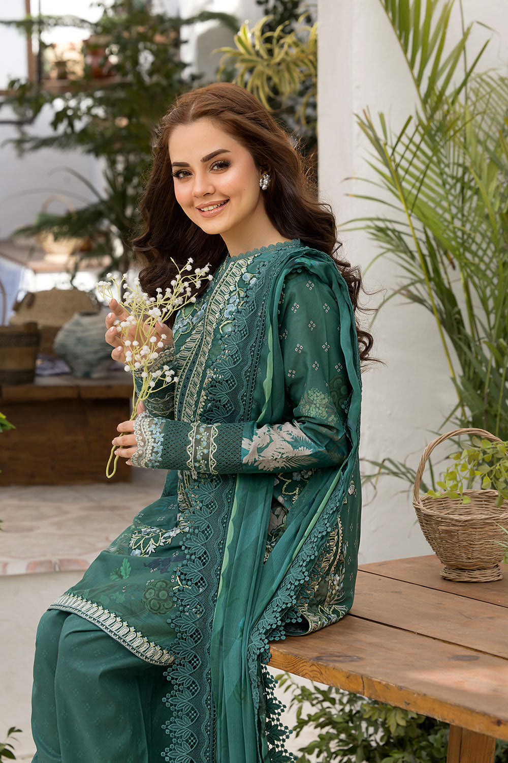 Design 9B Vital 2025 Unstitched