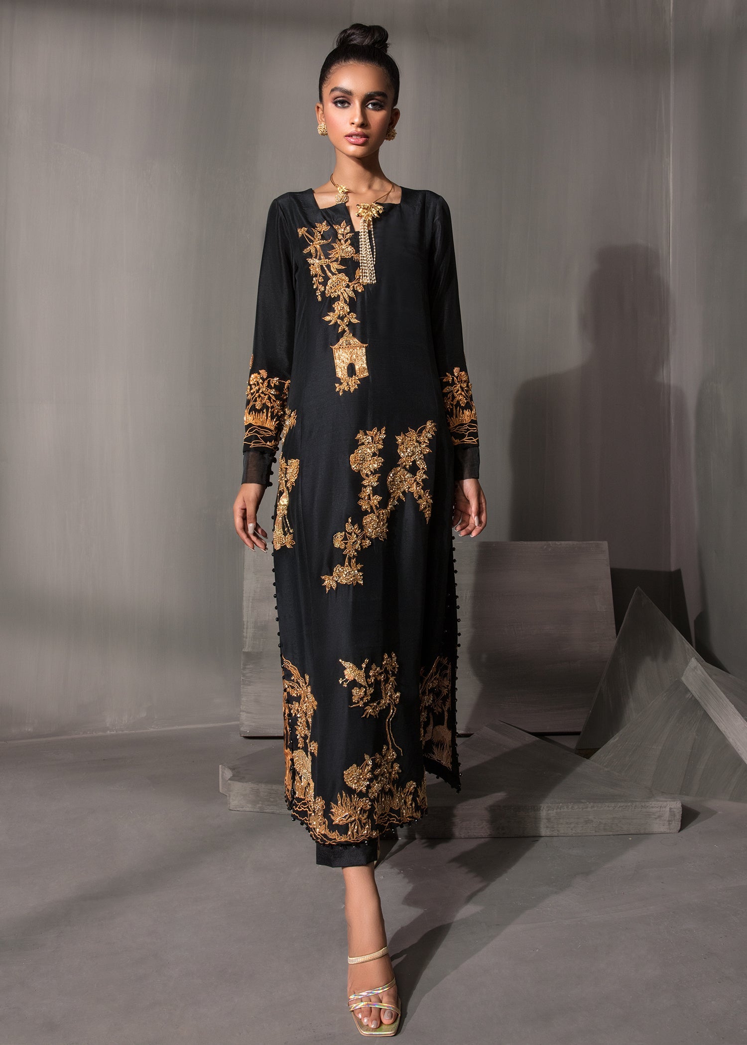 https://cdn.shopify.com/s/files/1/1625/9005/products/9_0d04d299-e724-43cb-a60e-f40e7f0c5805.jpg?v=1635333445