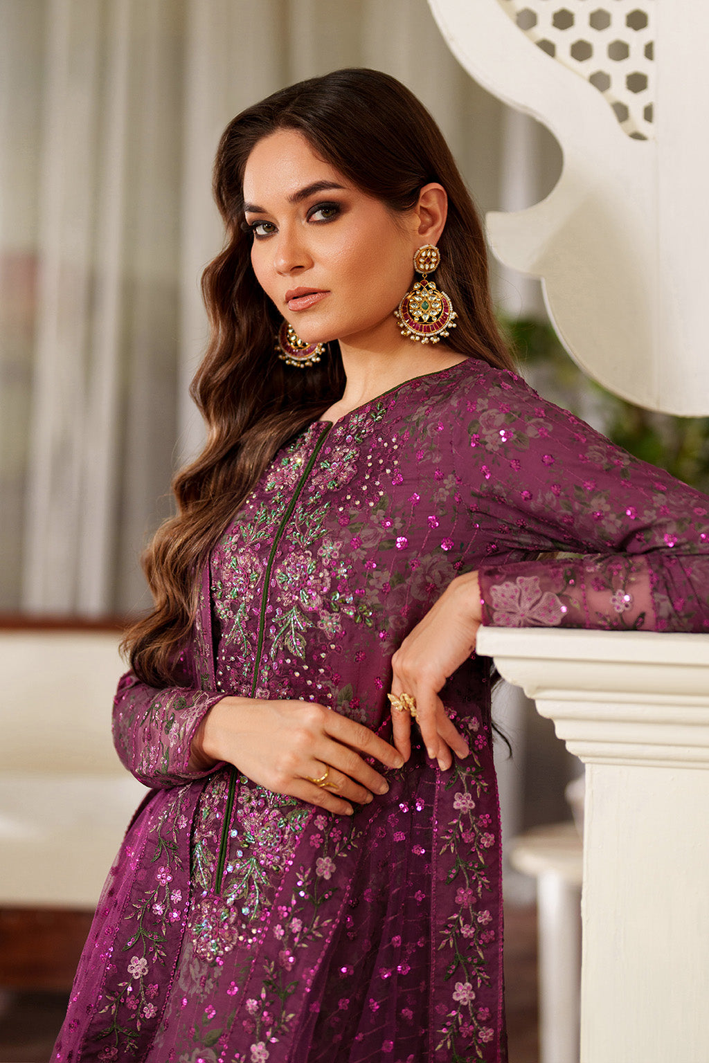 UE-538  Printed Formals