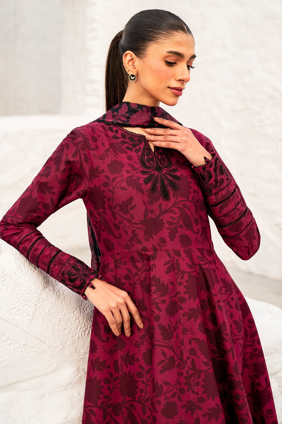 Embroidered Lawn Rtw - 1175