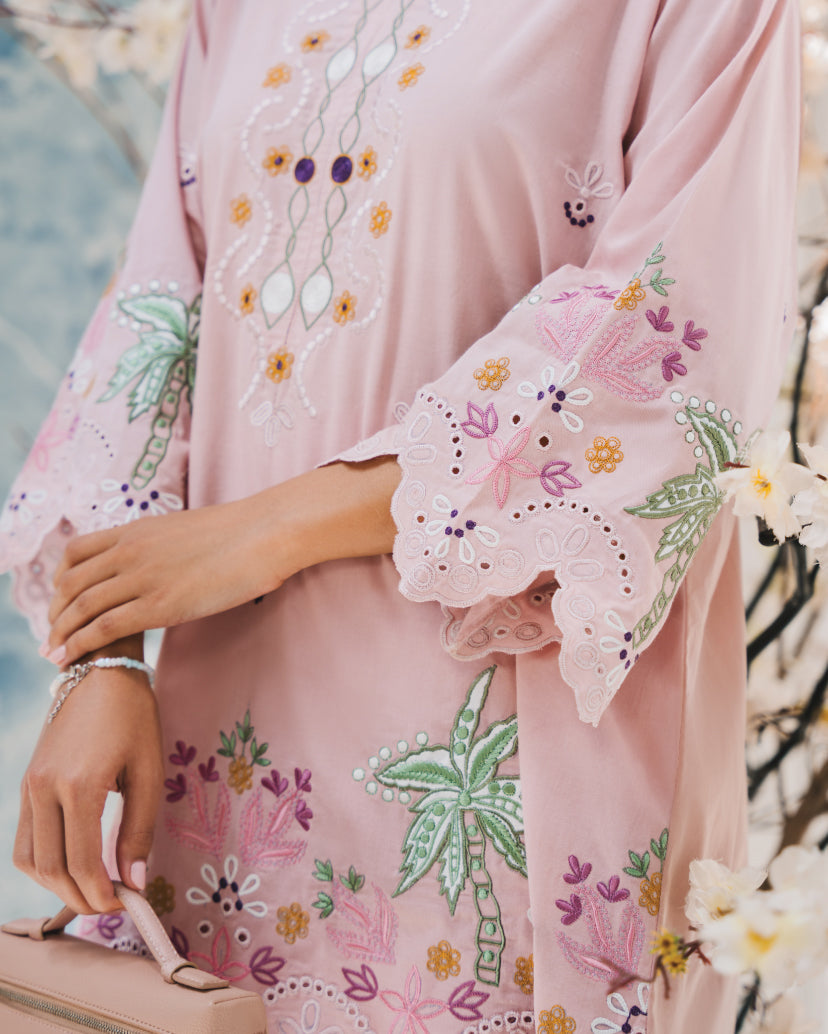 https://cdn.shopify.com/s/files/1/0643/9449/4197/files/9_5cc1fc3e-d15f-45c9-ac15-a5350eb94b2d.jpg?v=1728995147