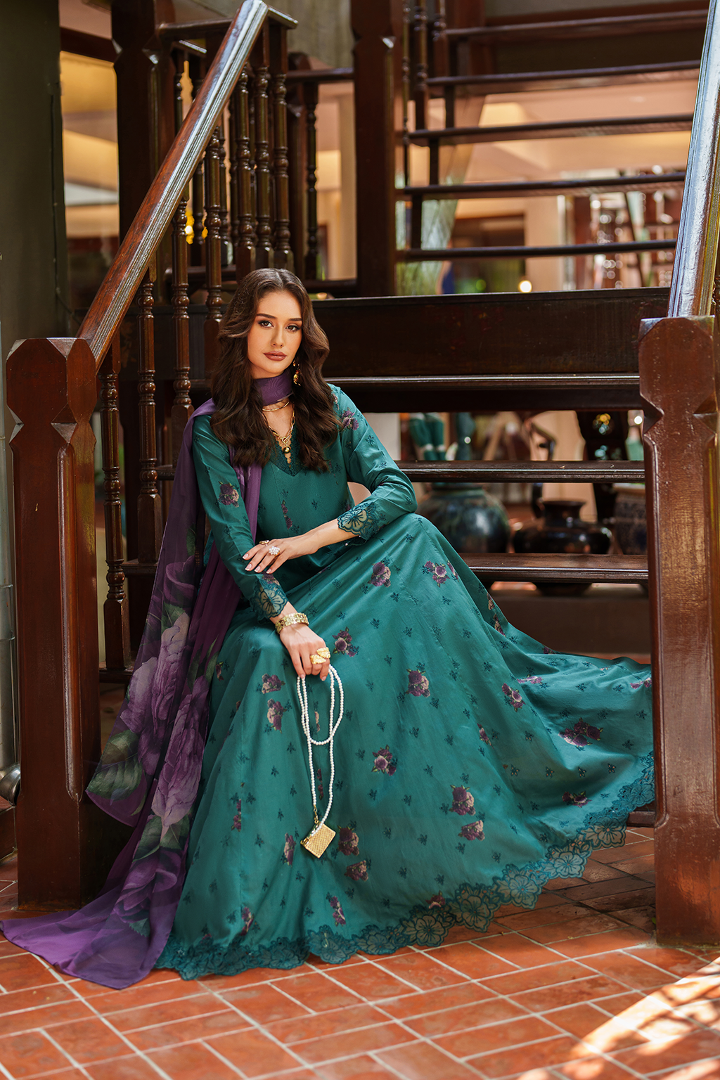 UE-524 Printed Lawn
