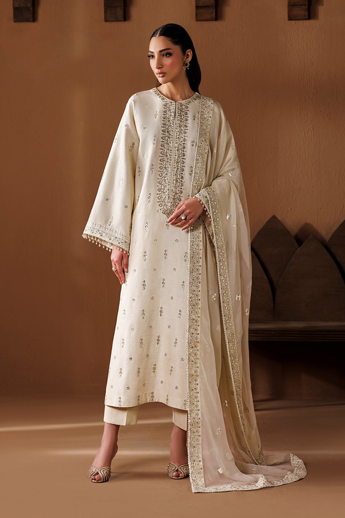 EMBROIDERED RAW SILK UF-4434