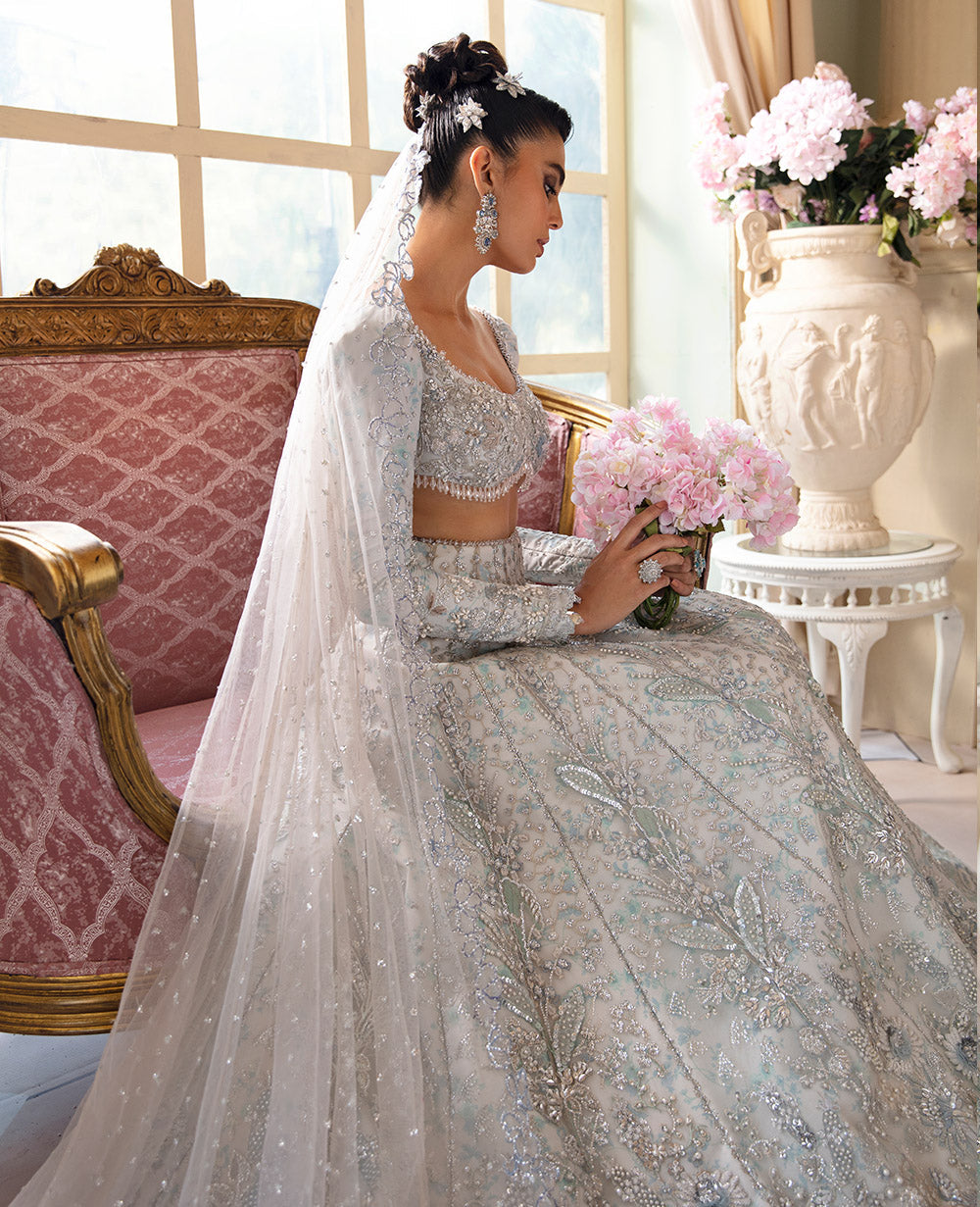 https://cdn.shopify.com/s/files/1/0264/6795/8858/files/9_fa8fb672-9929-4dc6-a8b6-f093065ba4e7.jpg?v=1701872404