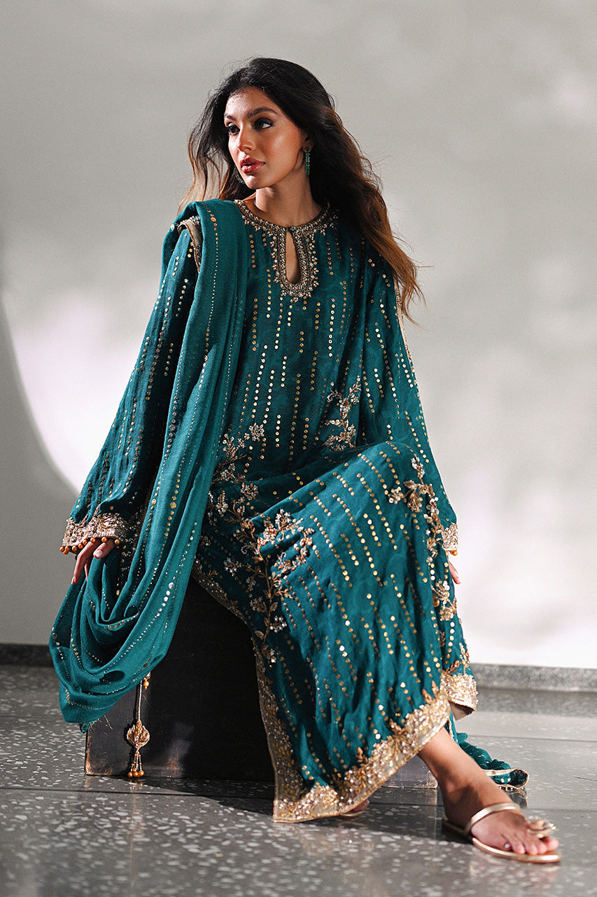 https://cdn.shopify.com/s/files/1/0588/3661/5221/files/A2SANIAEXTRAMEHLUM21_6495255f-e390-4128-bd5a-634db6a73328.jpg?v=1725511879
