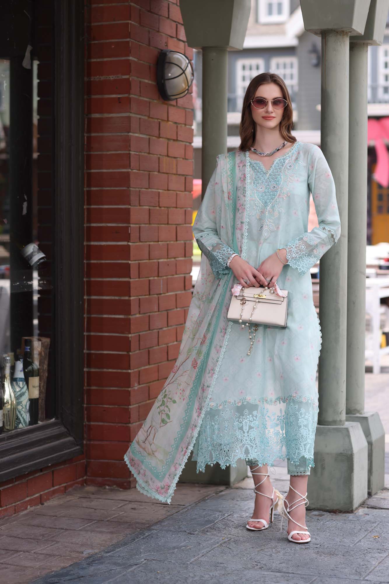 https://cdn.shopify.com/s/files/1/0501/5381/6222/files/A5A0783_9627cd3f-ae0a-469c-a480-7f61e54840d9.jpg?v=1747640761