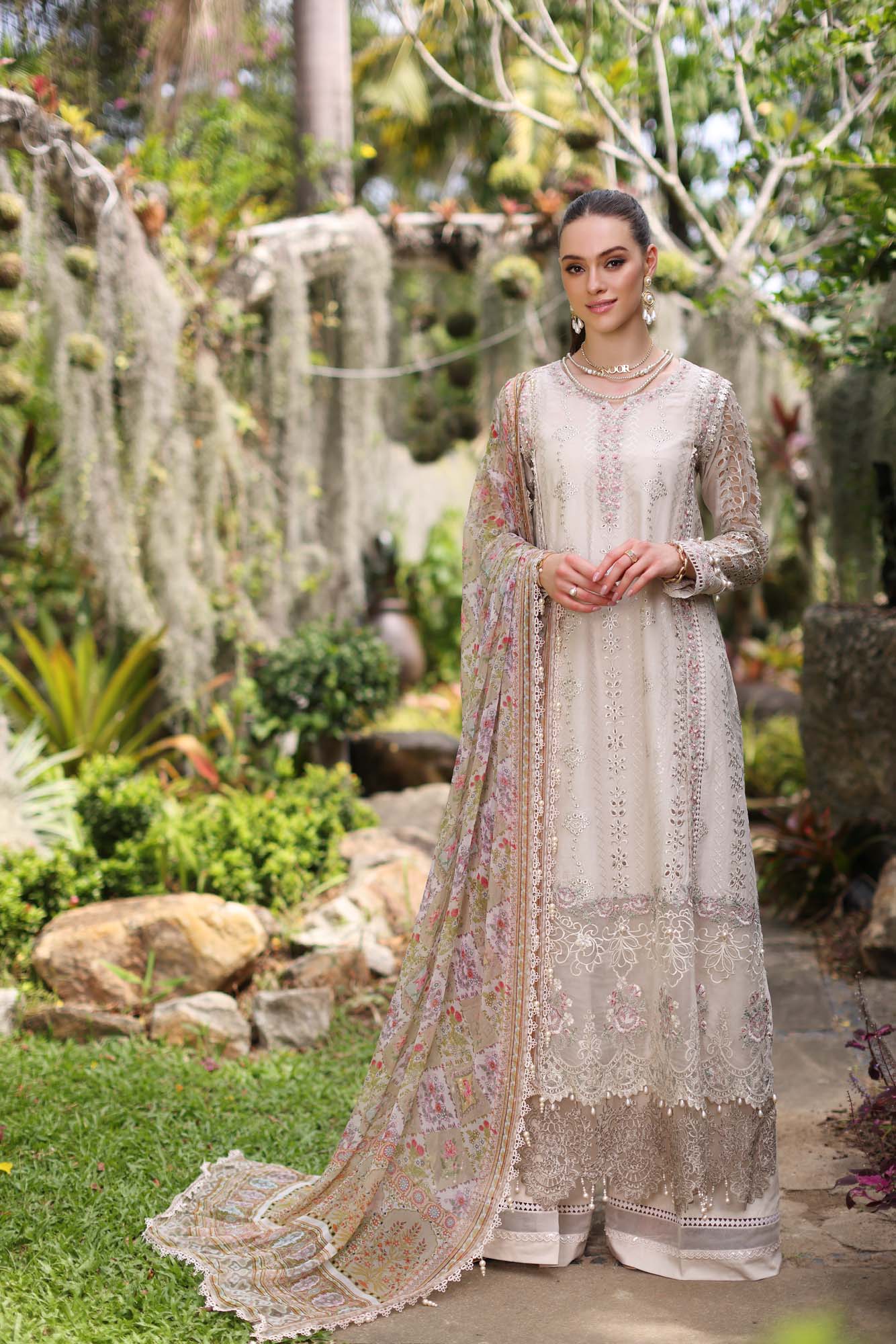 Coordinating Embellished Dupatta