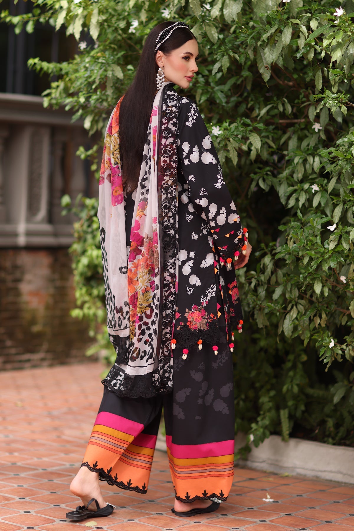 3-PC Unstitched Embroidered Lawn CH6-21