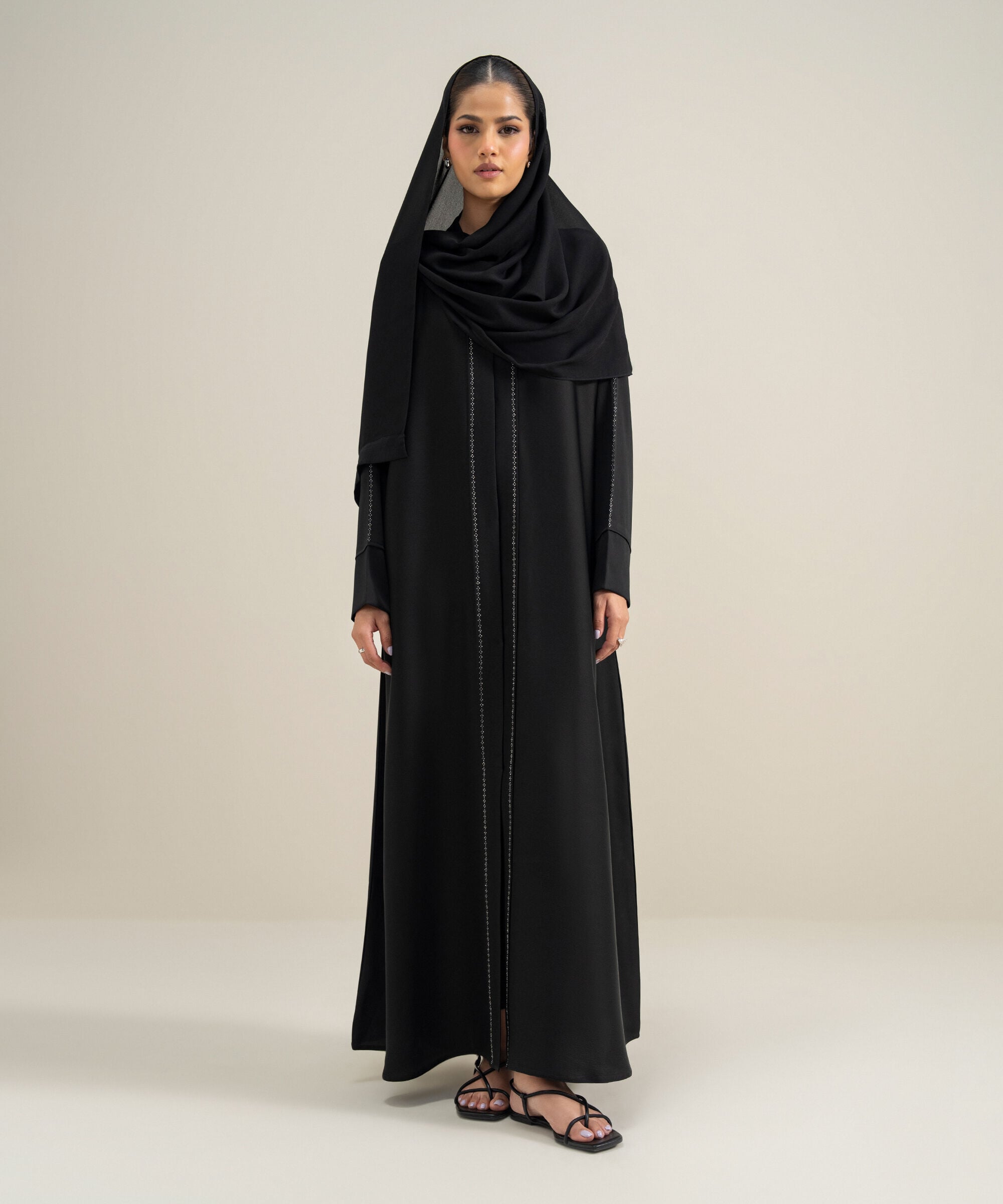 Women's Polyester Black Embellished Raglan Abbaya Set