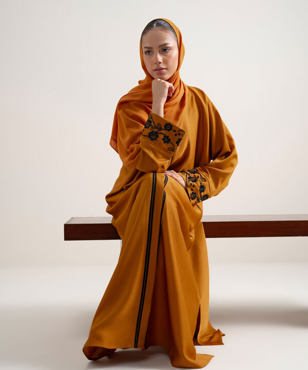 Embroidered Kimono Set