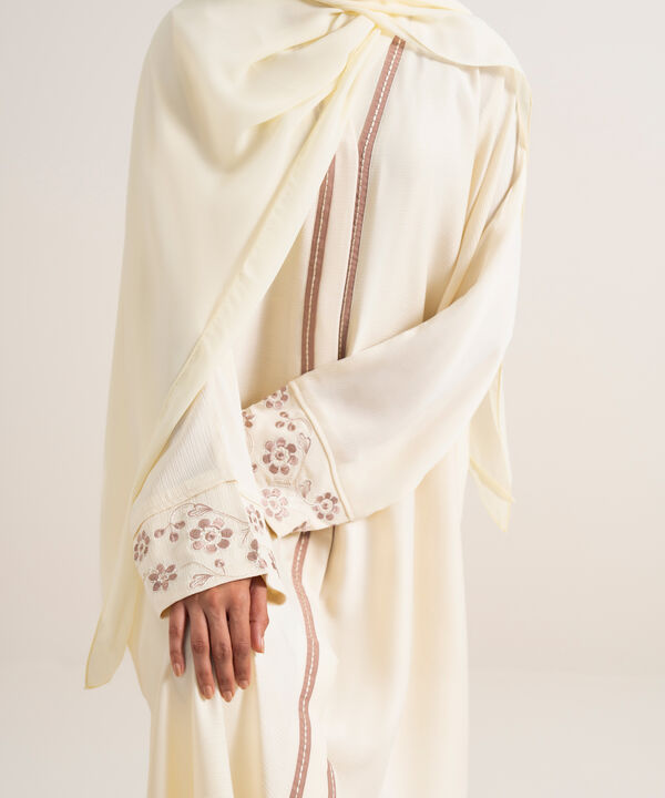 Embroidered Kimono Set