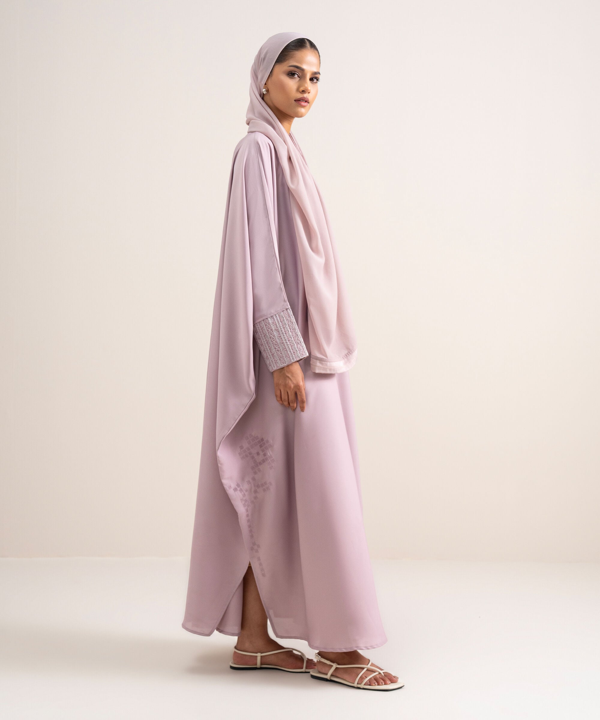 Kaftan Abaya Set ABBAYAV72609