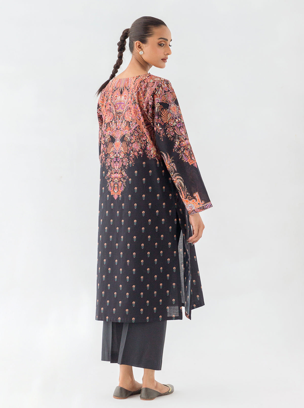 1 PIECE - PRINTED CAMBRIC SHIRT - BLACK BROCADE