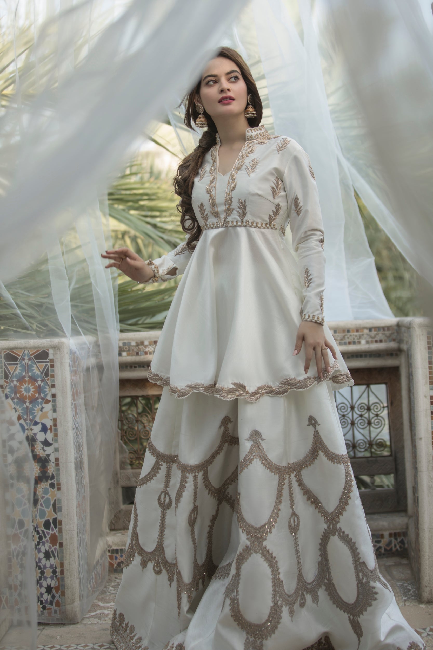 https://cdn.shopify.com/s/files/1/0516/3571/6292/products/AFSANA_4.jpg?v=1753386859