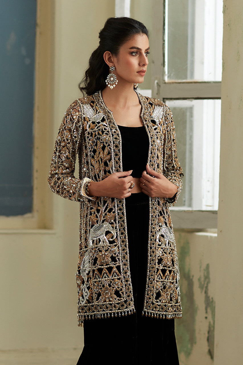 https://cdn.shopify.com/s/files/1/0790/3779/2529/files/AH6I0843.jpg?v=1713779334
