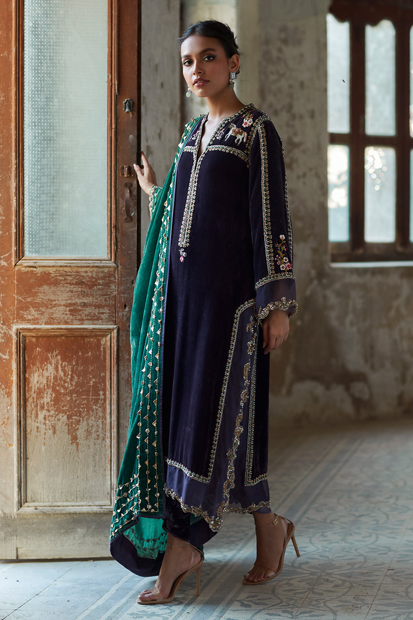 Nida Azwer
