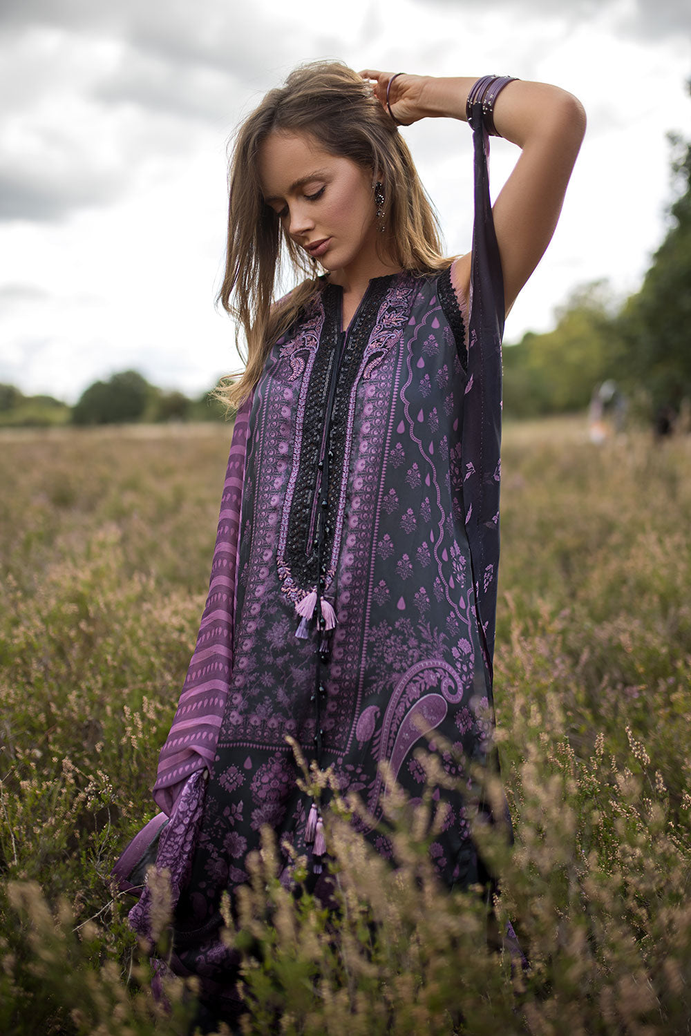 Design 08 Satin '25 Unstitched