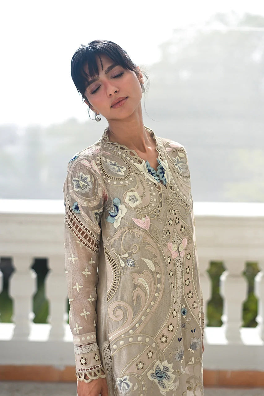 Nadia Farooqui