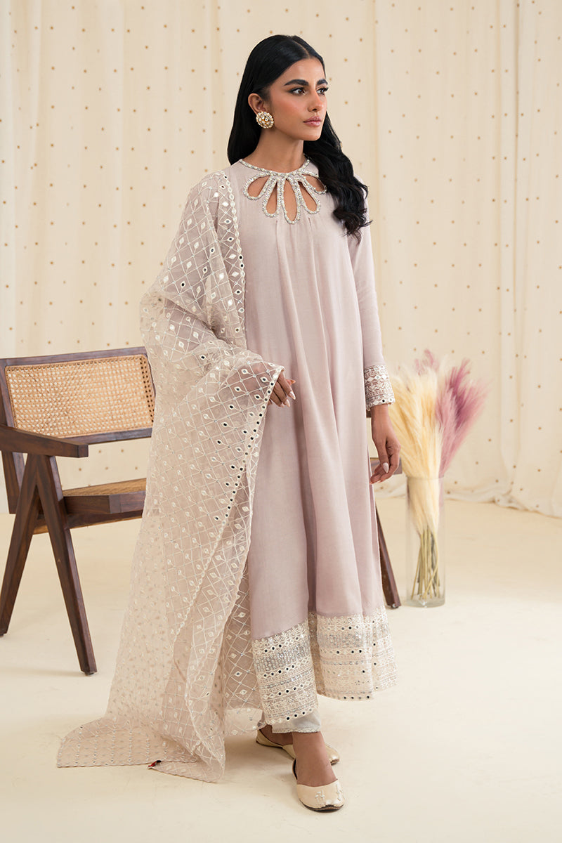 https://cdn.shopify.com/s/files/1/0178/4492/8612/files/AIZ02758_89a8ad7f-390a-4580-a319-2bac5c99bae0.jpg?v=1700468079