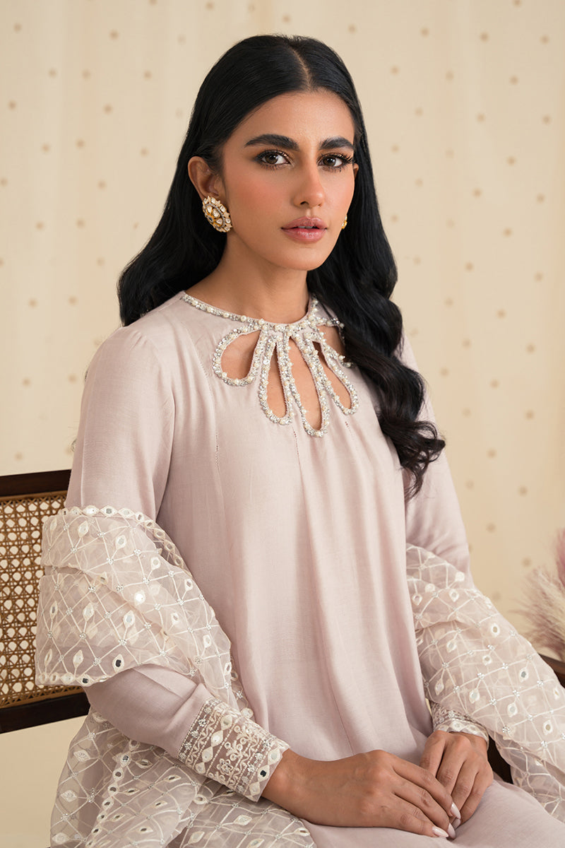 https://cdn.shopify.com/s/files/1/0178/4492/8612/files/AIZ02850_98186f0f-7593-48e1-bef3-a82ca1457bfd.jpg?v=1700468079