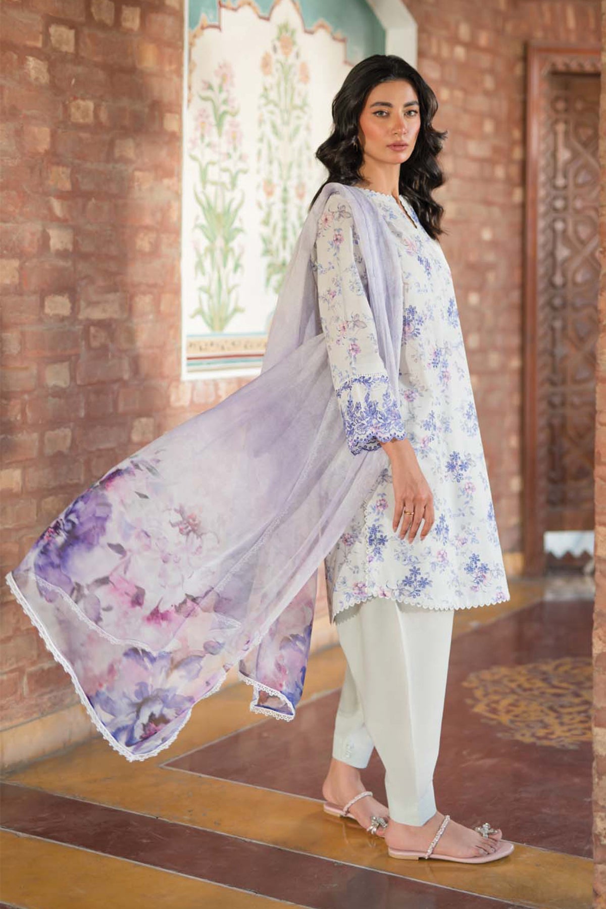 Embroidered Lawn 3 Piece