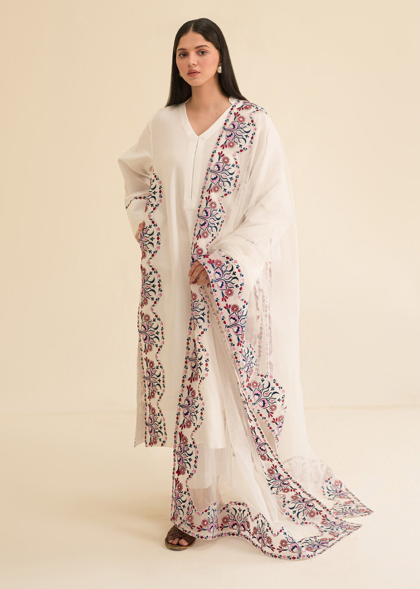 https://cdn.shopify.com/s/files/1/3006/7522/files/AIZ08672.jpg?v=1723113625