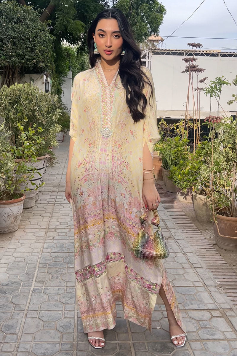 Jeweled Kaftan Splendor
