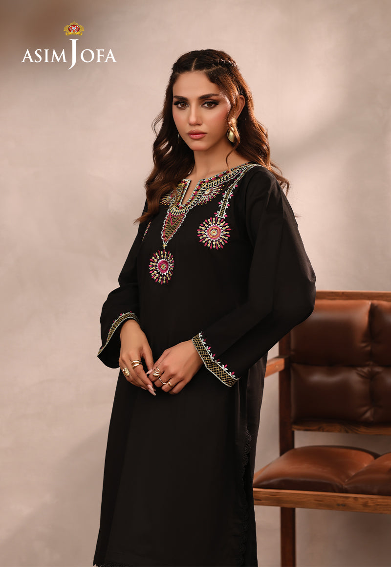 AJPB-135 EMBROIDERED CAMBRIC STITCHED 2 PCS