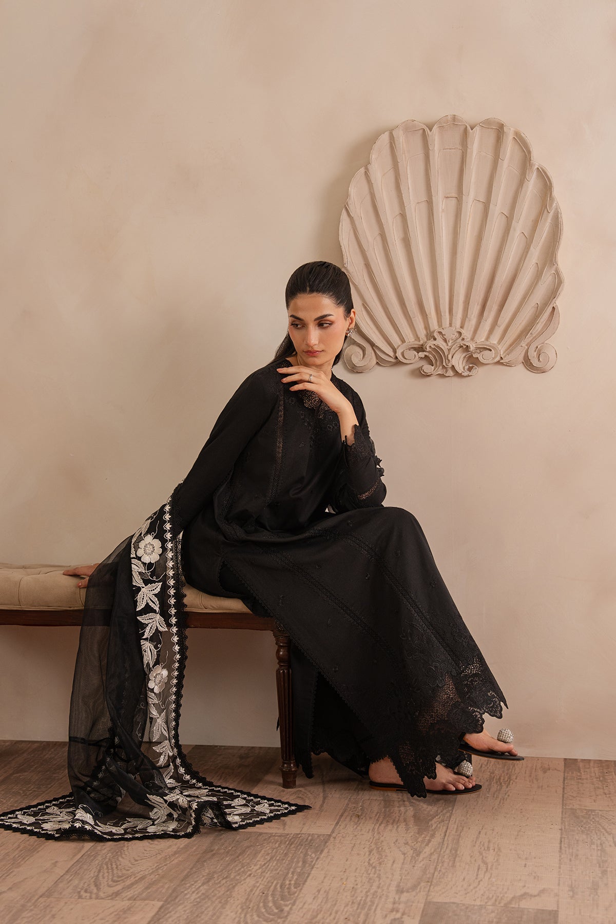 https://cdn.shopify.com/s/files/1/0052/2030/2897/files/AKS03002.jpg?v=1781608964