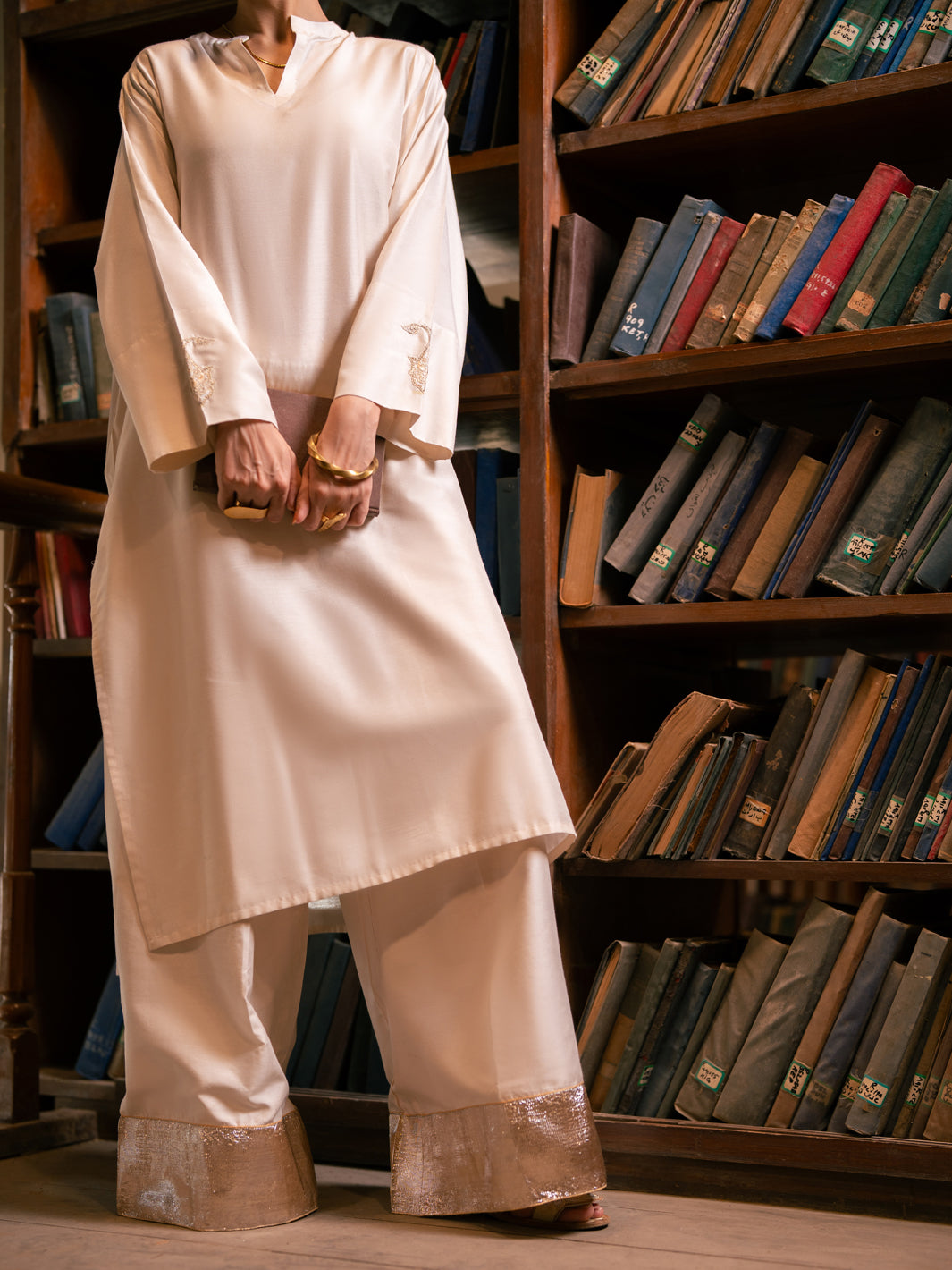 Off White Cotton Kurti - ALCR-LK-1143