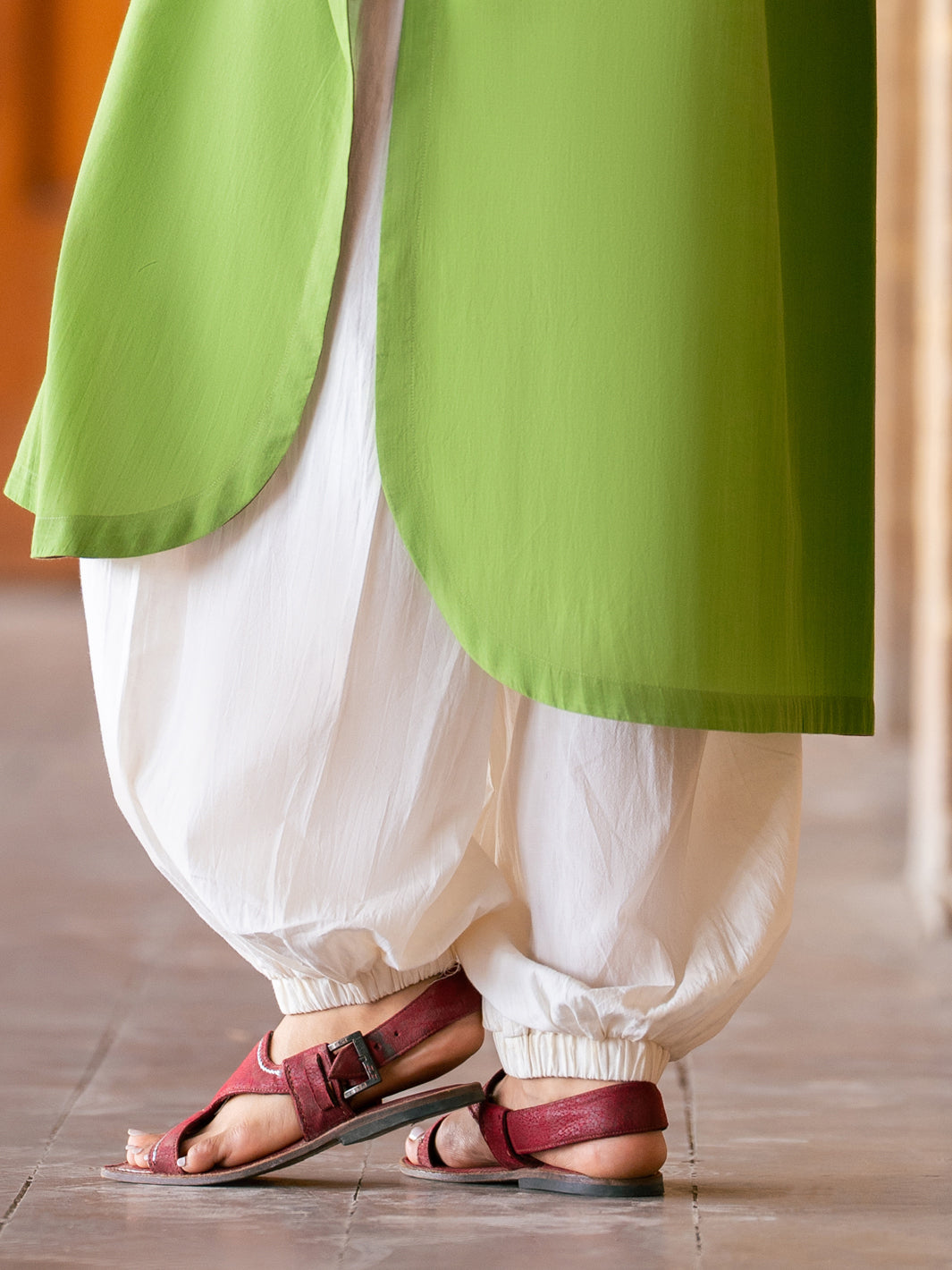 Off White Kamaliya Trousers - ALCR-T-1041