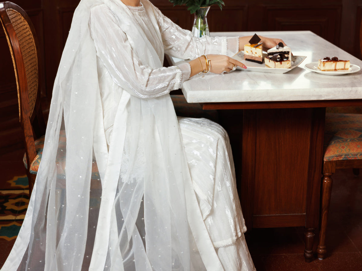 White Palachi Velvet Formal 3Pc Stitched - AL-3PS-LS-563