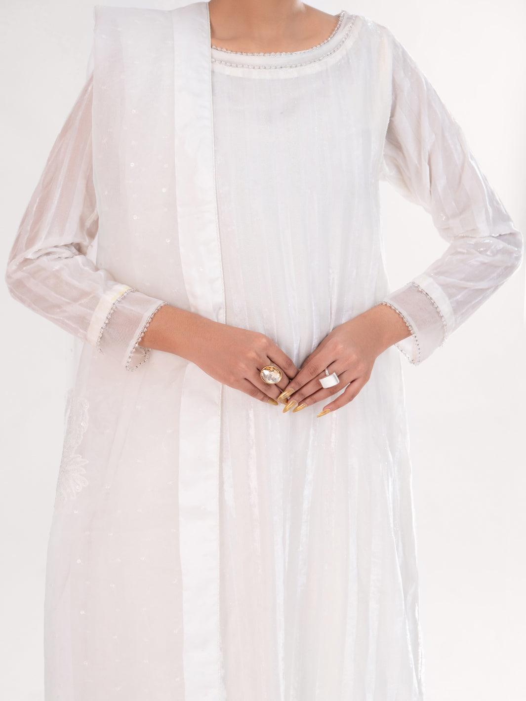 White Palachi Velvet Formal 3Pc Stitched - AL-3PS-LS-563