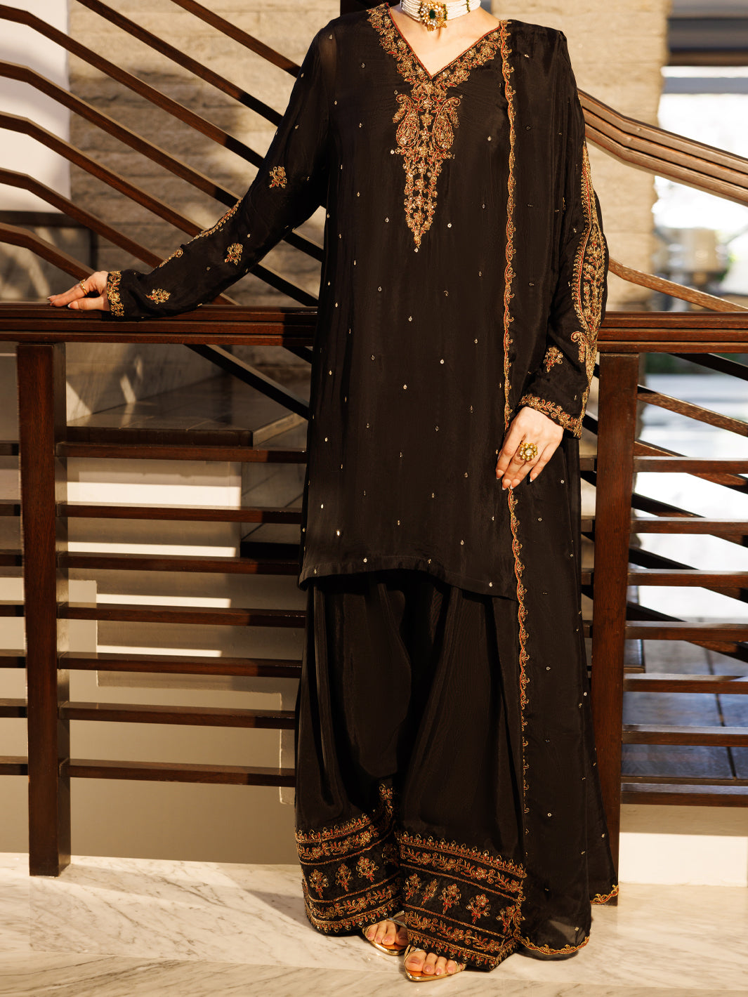 Black Amore Silk Formal Stitched 3Pc- AL-3PS-LS-621