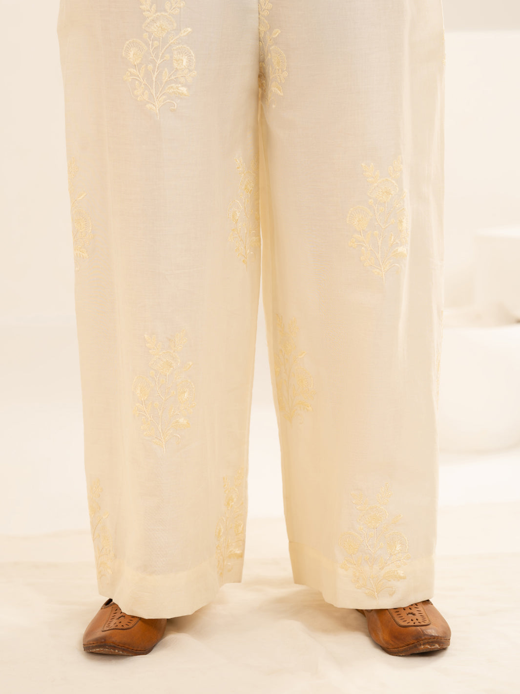 Off White Lawn Trousers - AL-T-804