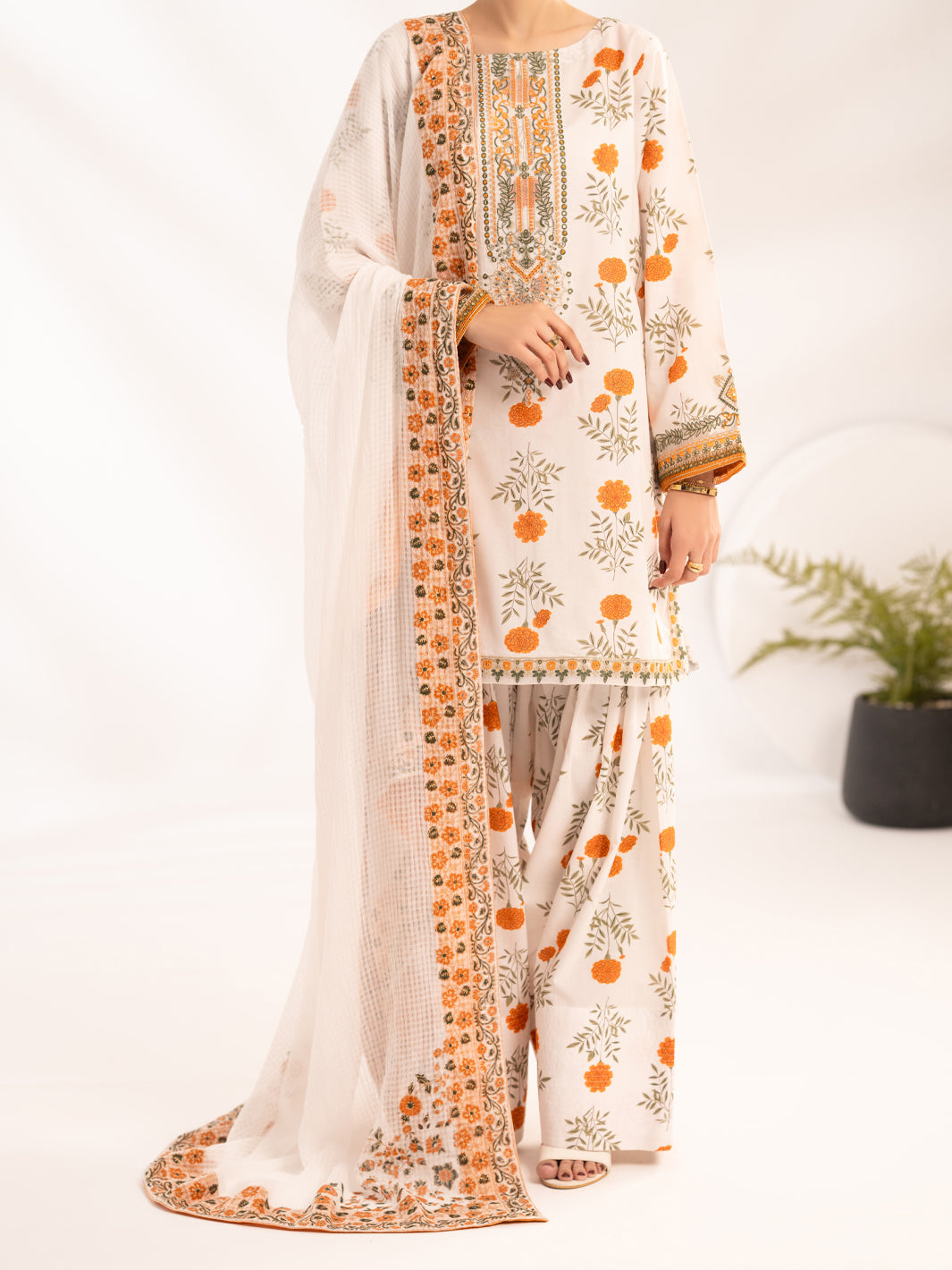 Off White Lawn Stitched 3Pc - ALP-3PS-2311