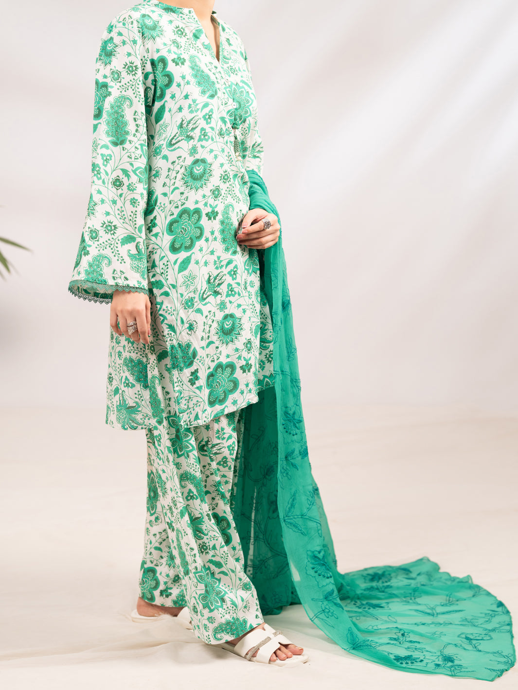 Green Lawn 3Pc Stitched - ALP-3PS-2314