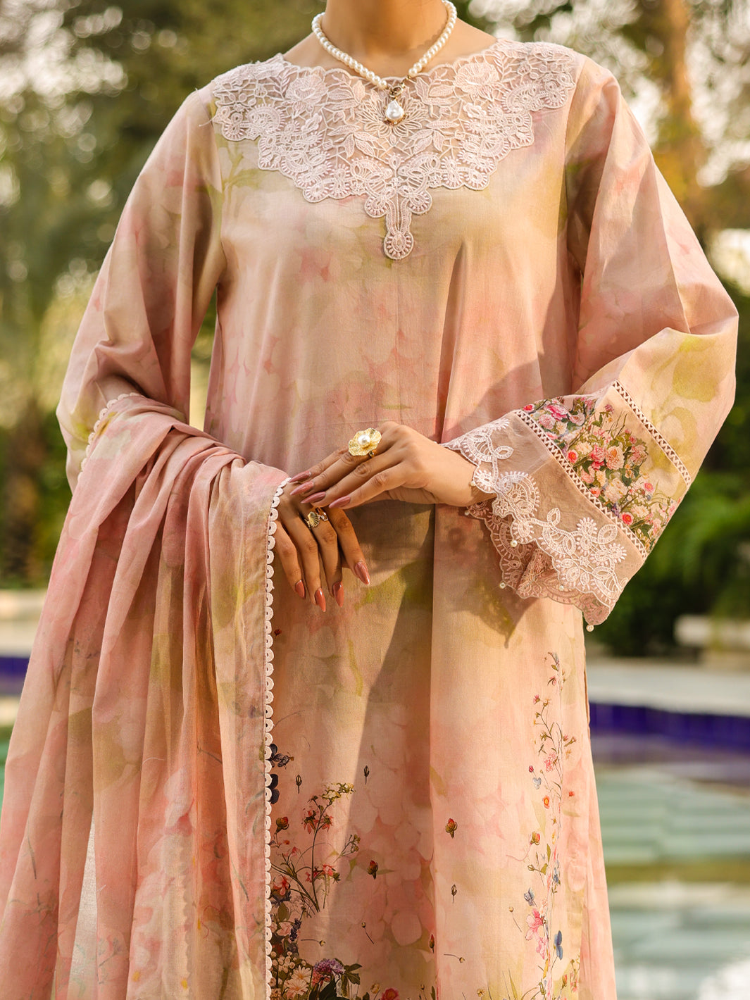 Light Pink Lawn 3Pc Unstitched - ALP-3PS-2434