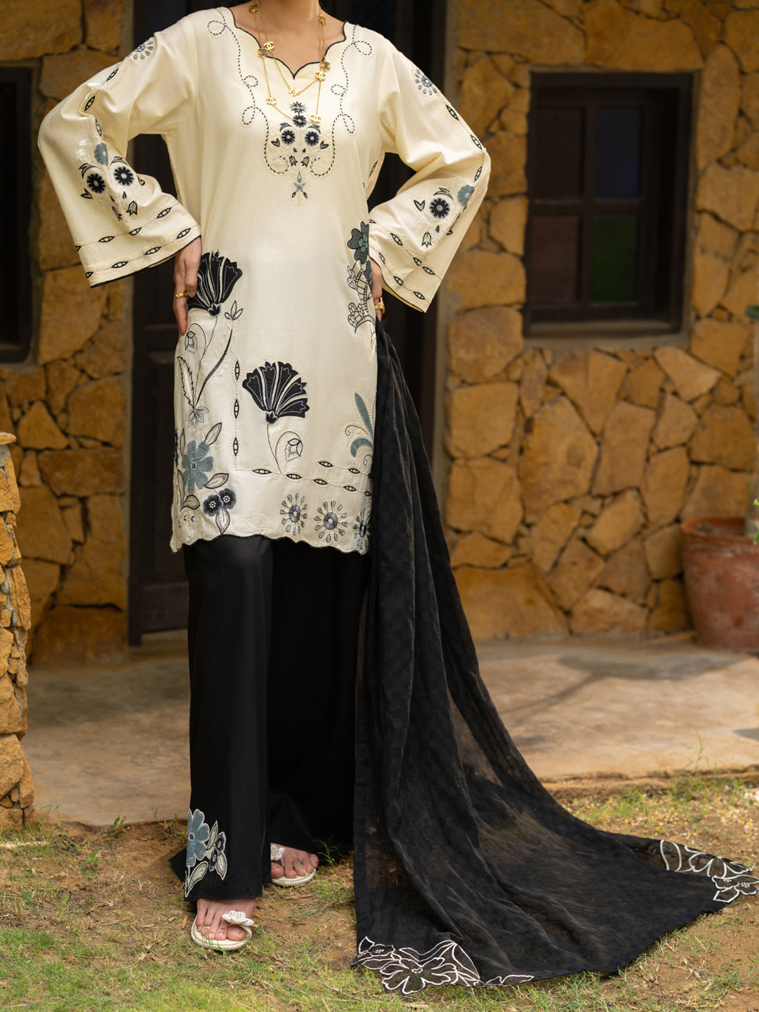 Black & White Cambric Stitched 3Pc- ALP-3PS-2578