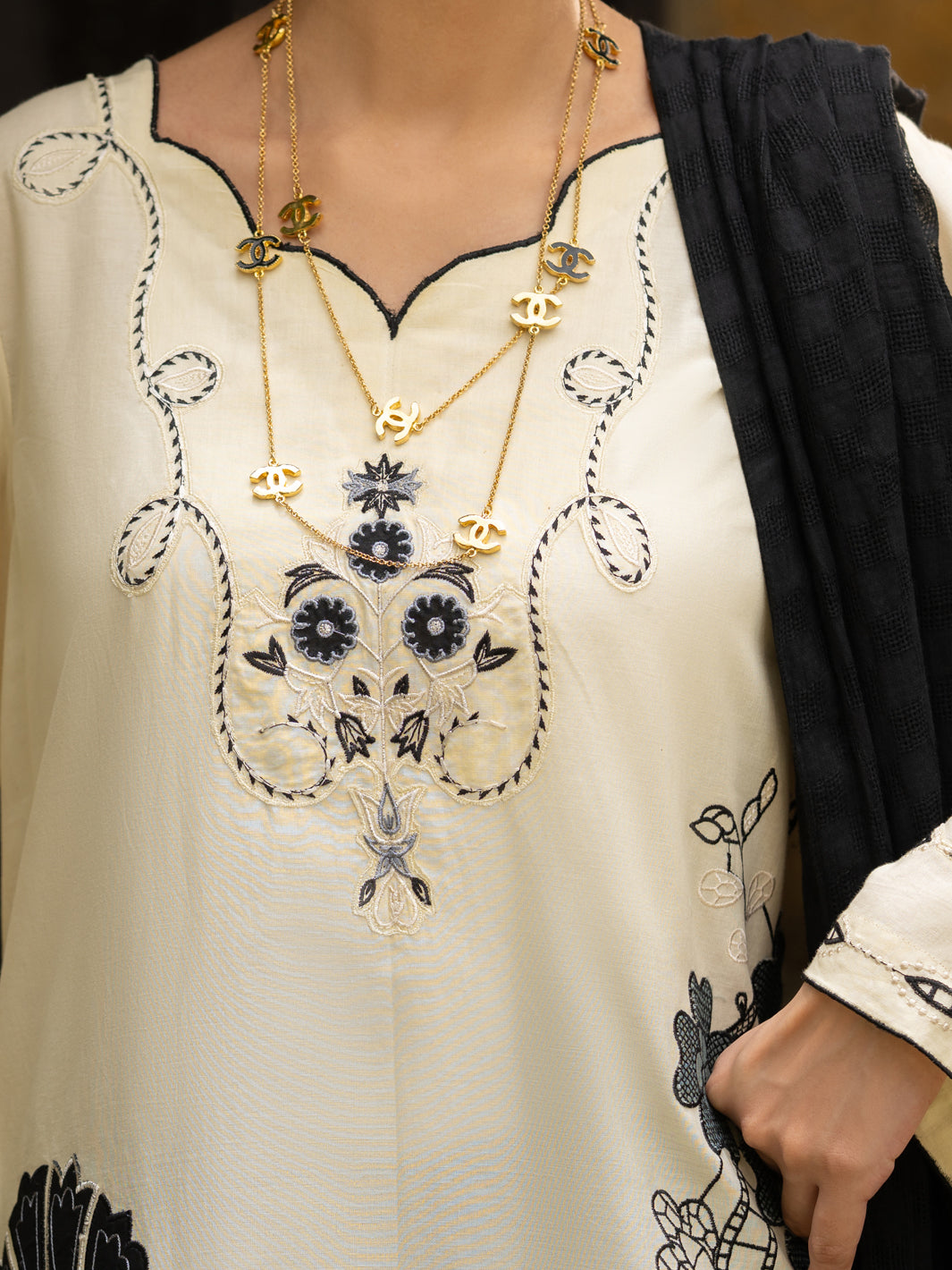 Black & White Cambric Stitched 3Pc- ALP-3PS-2578