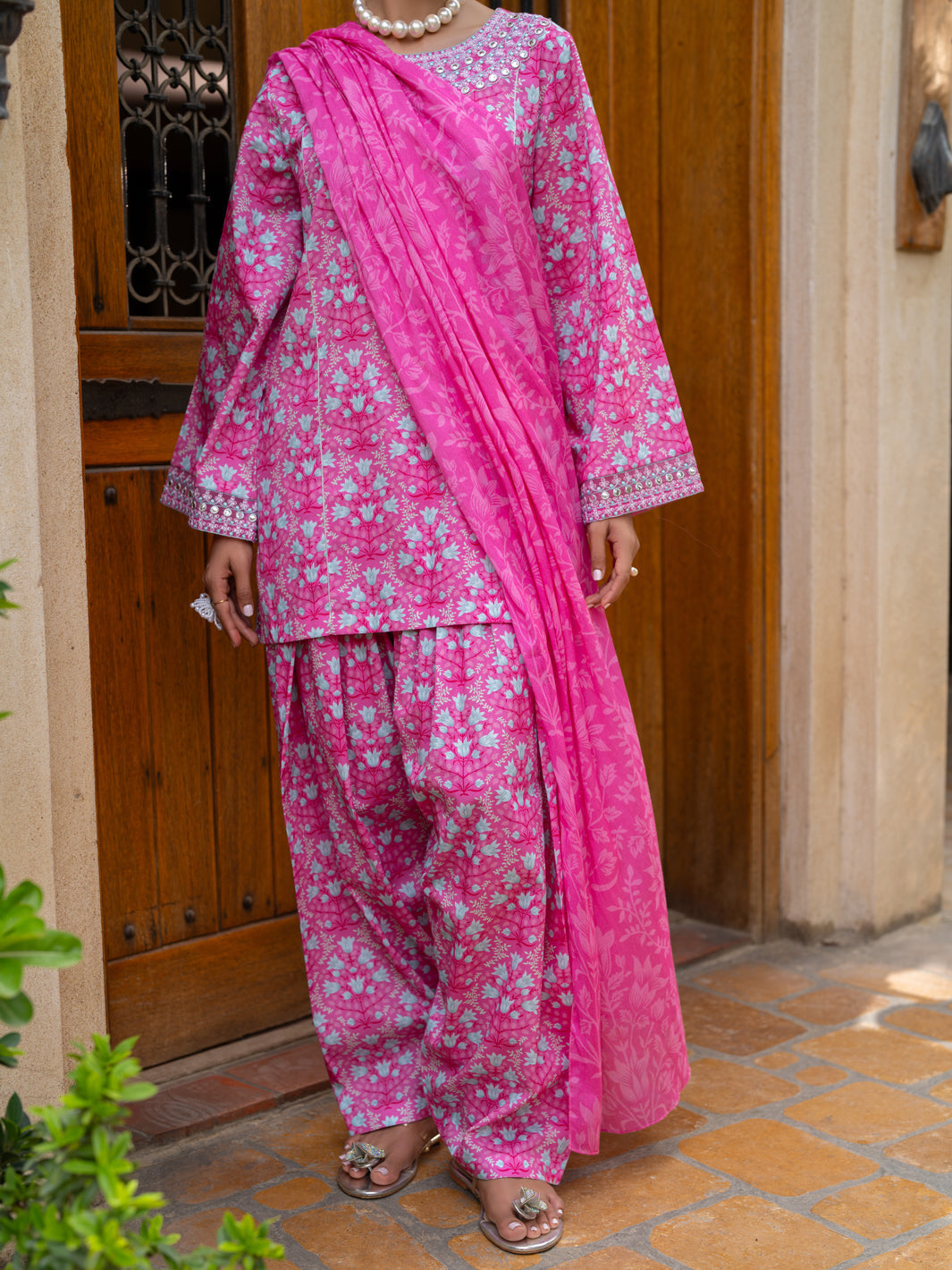 Pink Lawn Stitched 3Pc - ALP-3PS-2580