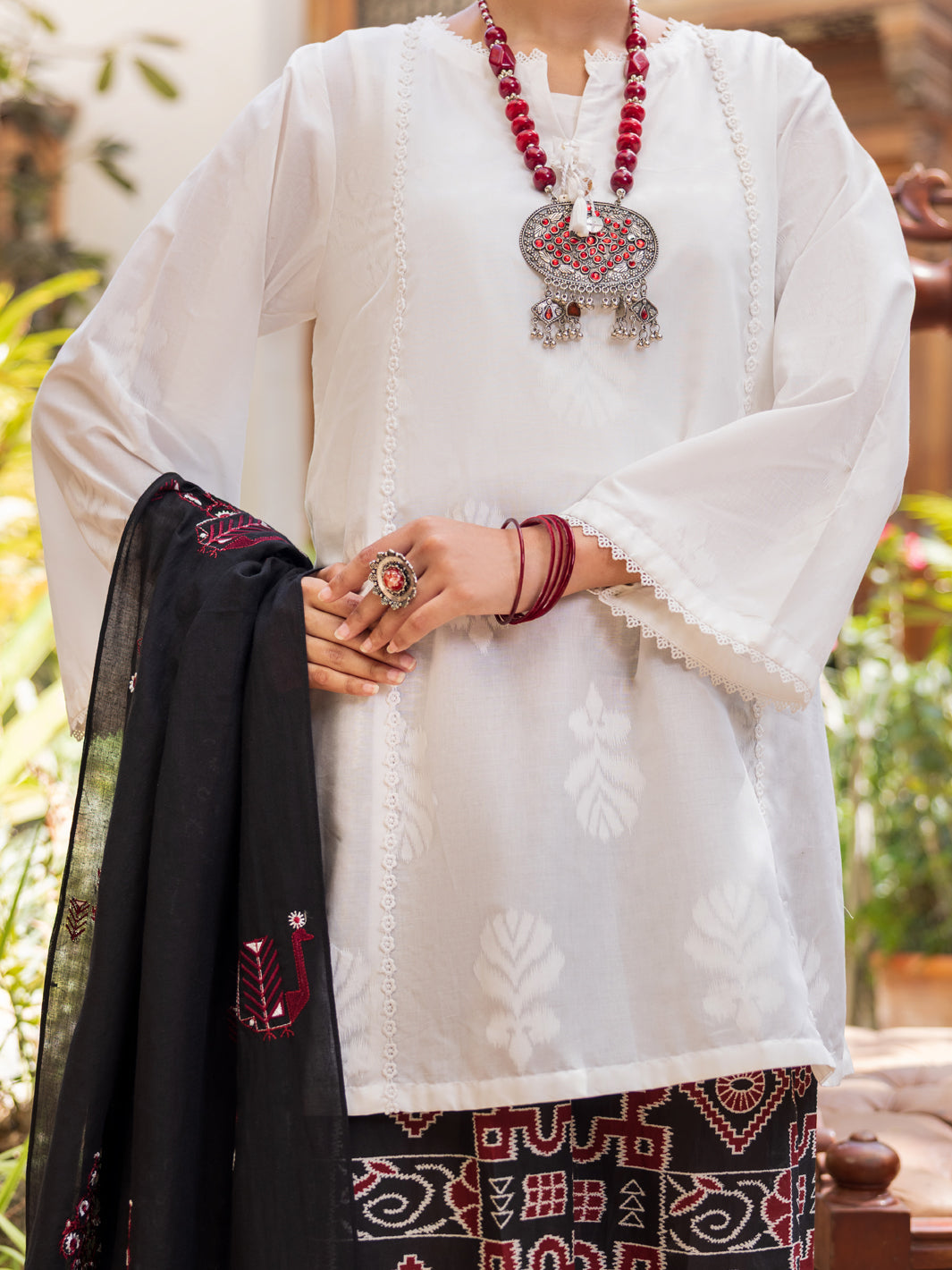White Cambric 3Pc Stitched - ALP-3PS-2588