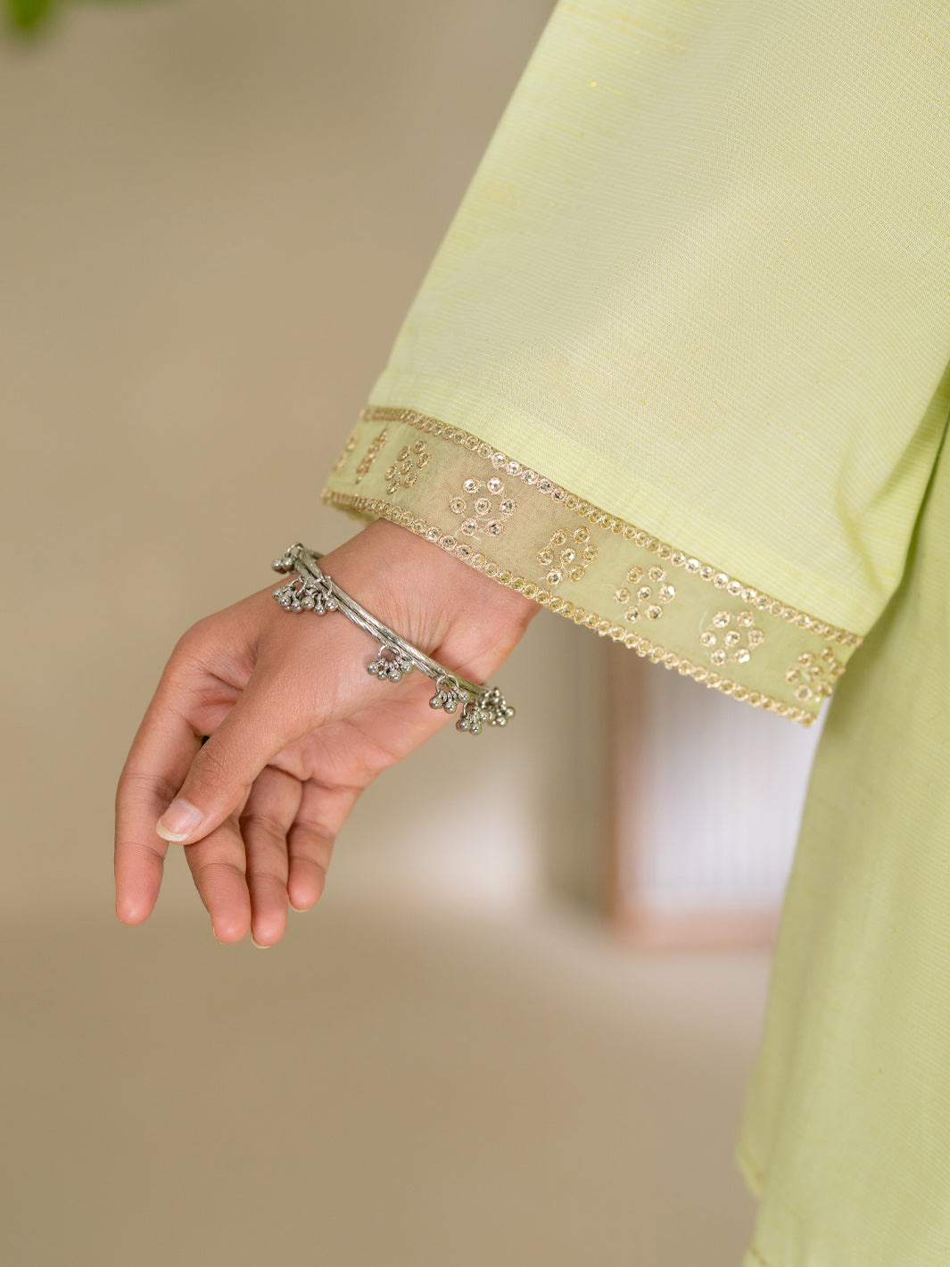 Light Green Golden Zari Lawn Stitched 3Pc- ALP-3PS-2618